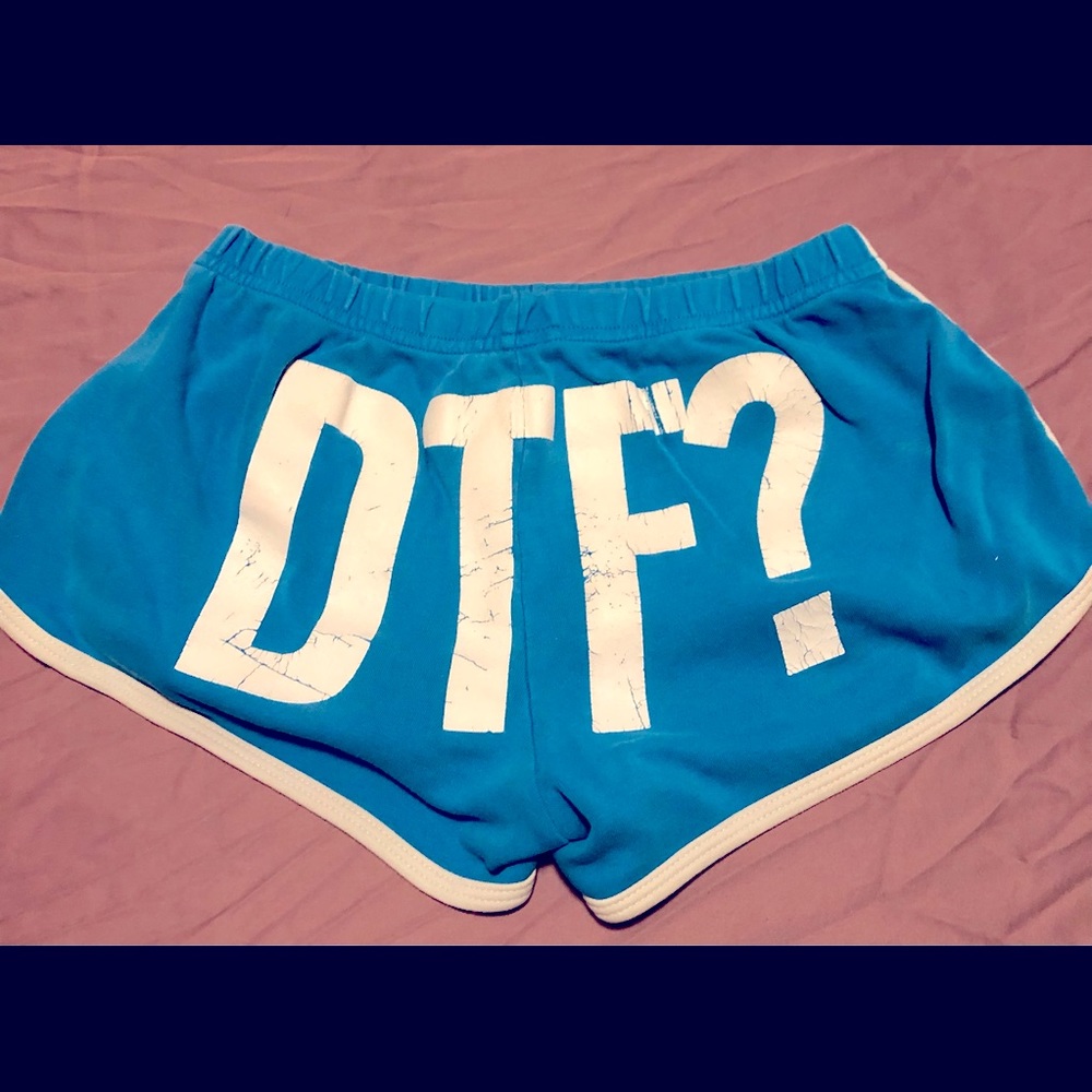 Band booty shorts